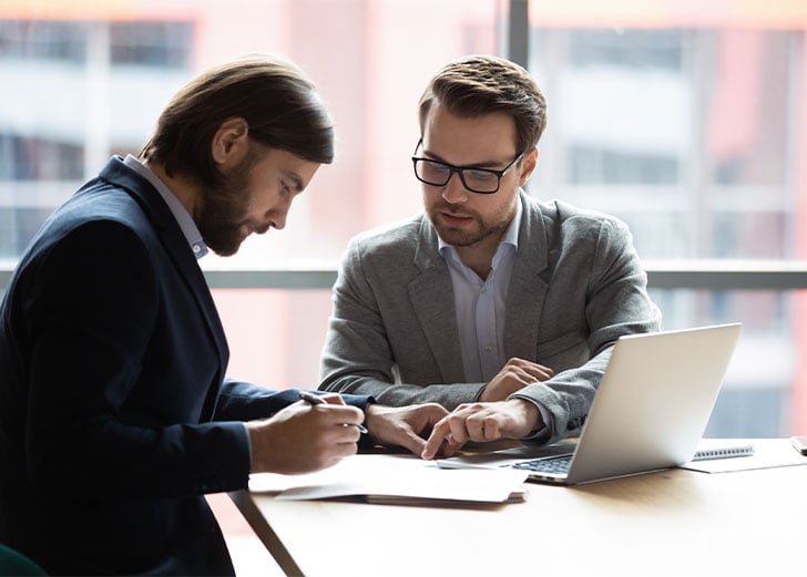 a financial advisor discussing IRAs